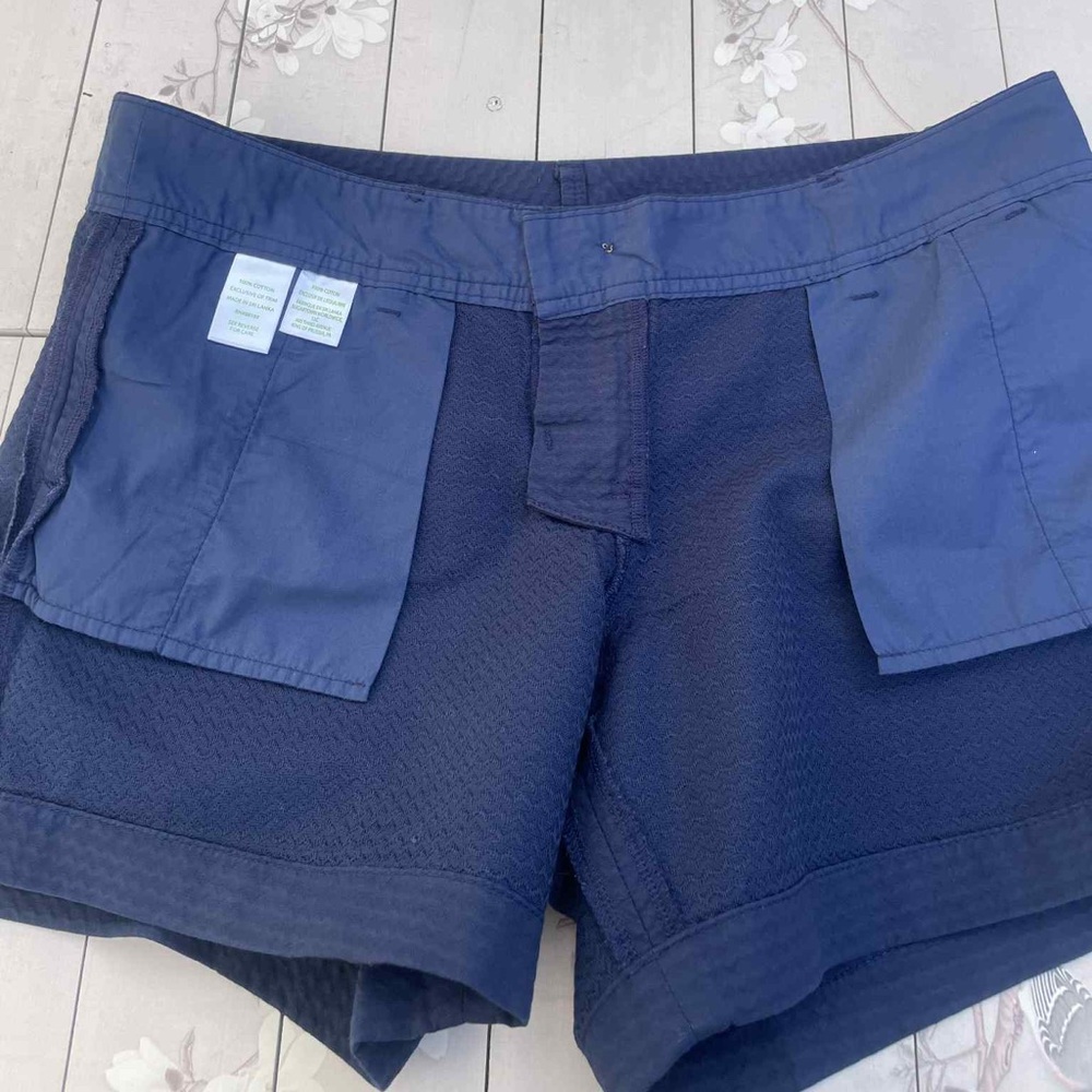 Lilly Pulitzer Dark Blue Women's Shorts - Picture 5 of 7